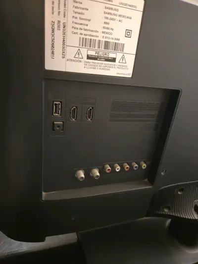 Televisor Samsung 32 pulgadas HD - miniatura 4