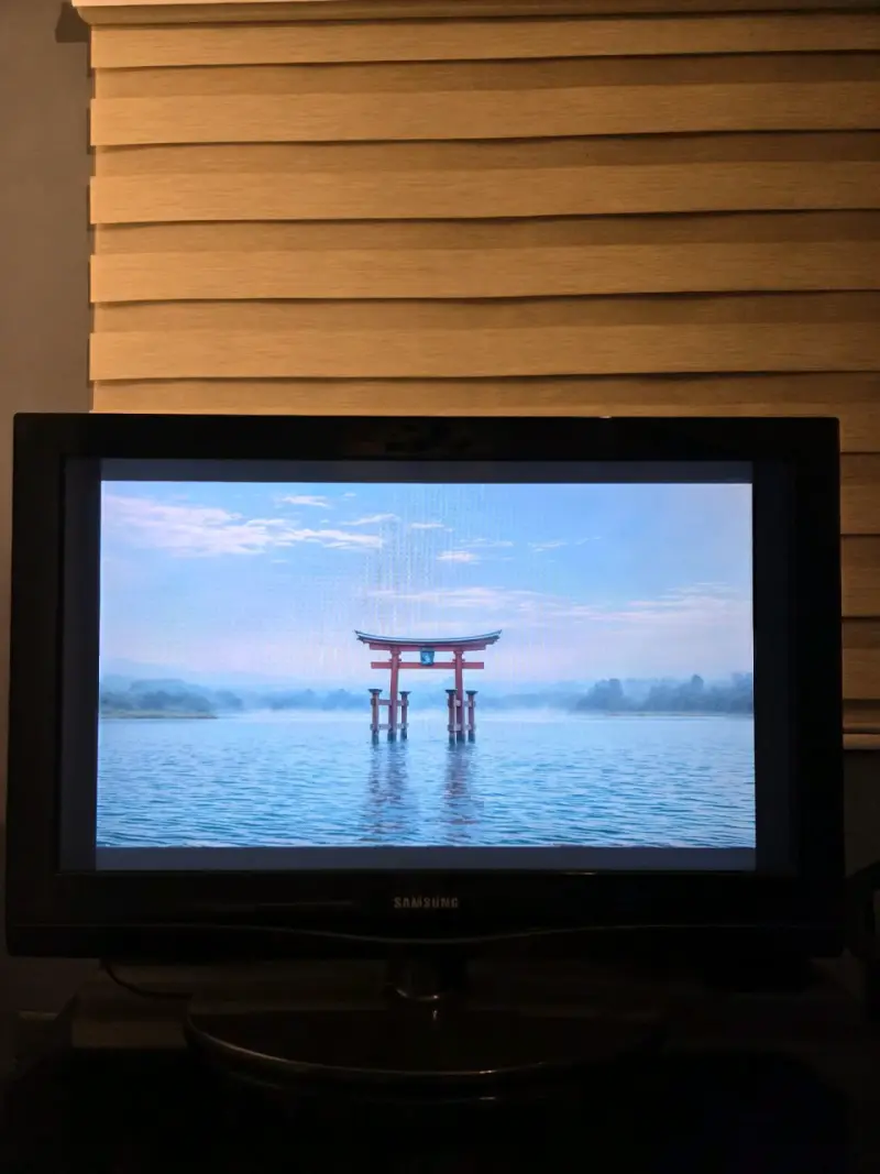 Televisor Samsung de 32 pulgadas en buen estado - 1