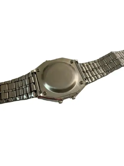 Reloj digital unisex resistente al agua, nuevo. - miniatura 5