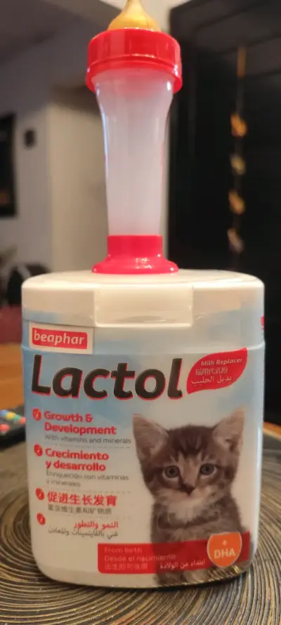 Sustituto de leche para gatitos Beaphar Lactol - miniatura 1