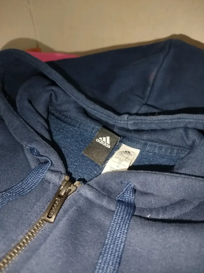 Polerón con capucha azul marino Adidas para mujer - 2