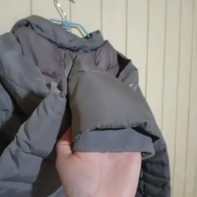 Chaqueta acolchada Ellesse (¡Nueva!) - miniatura 4