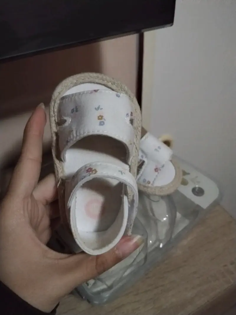 Zapatos de bebé rosados Ficcus talla 17 - 5