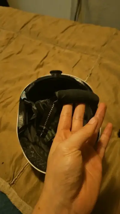 Casco de bicicleta Nutcase diseño vaca - miniatura 4