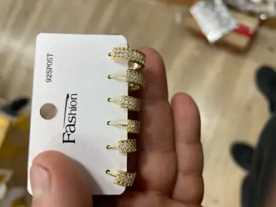 Aros baño en oro con circonitas brillantes - miniatura 2