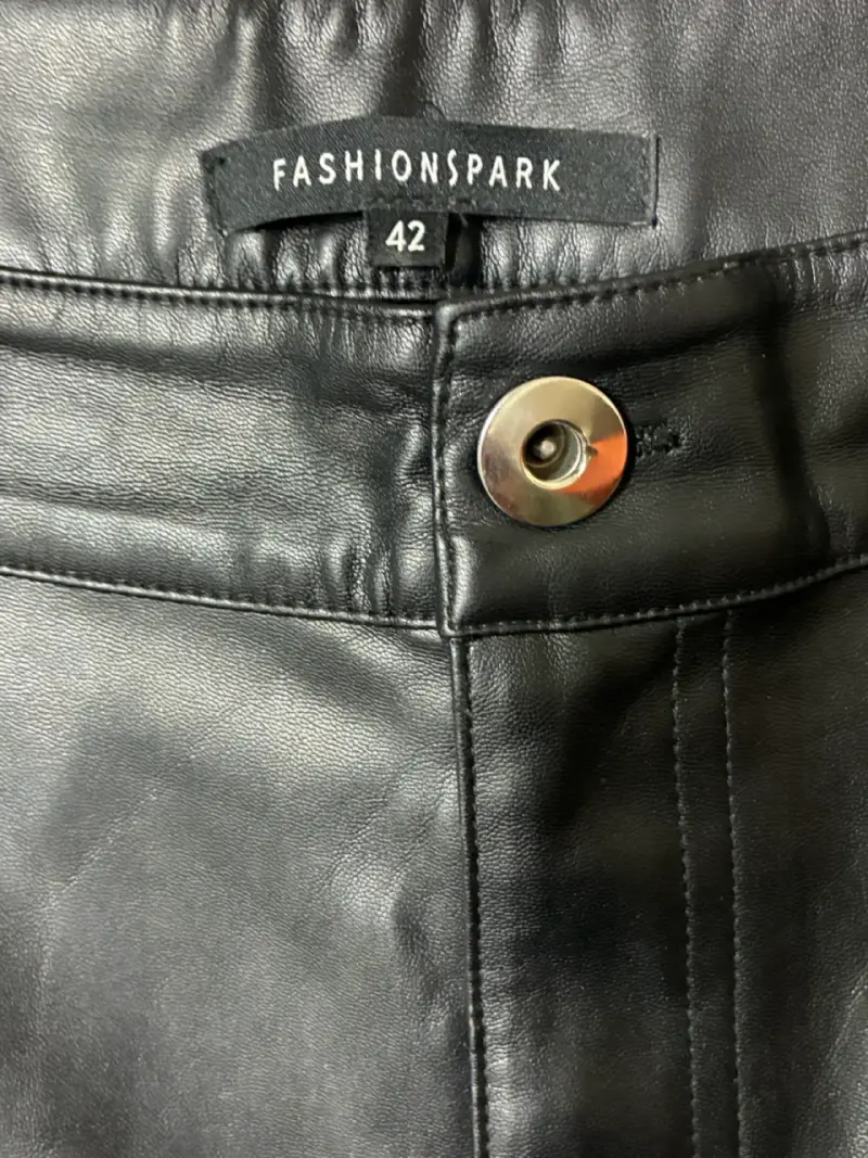 Pantalones de cuero sintético - Talla 42 - 3