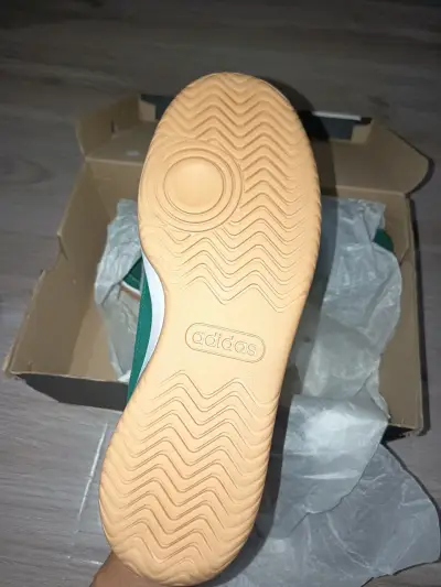 Zapatillas Adidas - miniatura 2