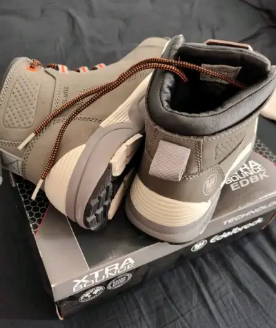 Botas Edelbrock  grises - miniatura 1
