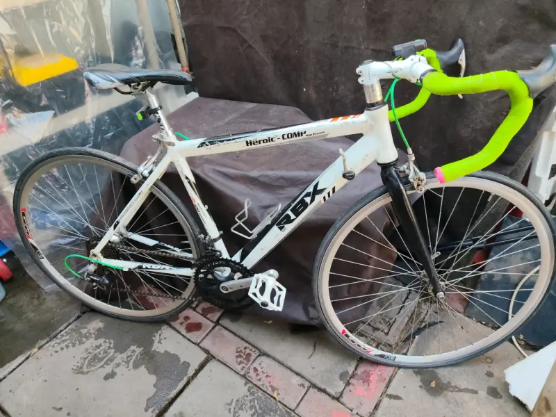 Bicicleta de Ruta RBX Heroic Comp Shimano - 2