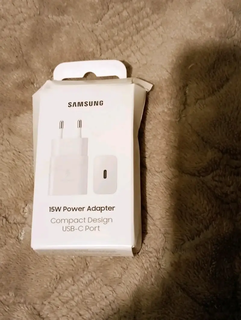 Samsung Galaxy Tab A9+ con Cargador 15W sellado - 2
