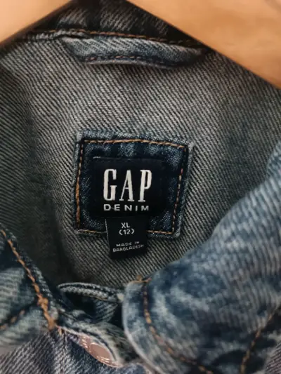 Chaqueta de mezclilla para niños GAP talla XL - miniatura 2