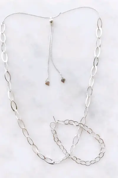 Collar de plata con diseño de eslabones - miniatura 1