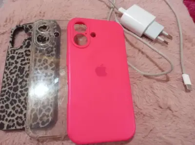 iPhone 16 128gb en color rosa en caja. - miniatura 5