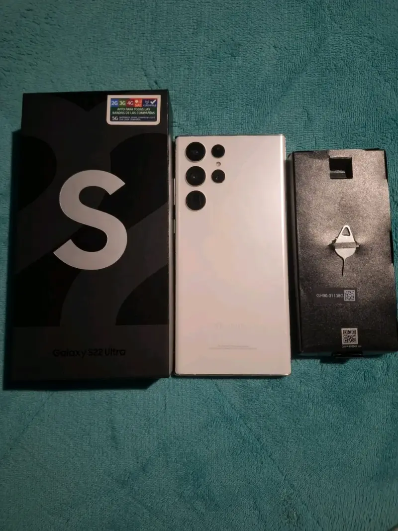 Samsung Galaxy S22 Ultra 256GB Blanco - 2