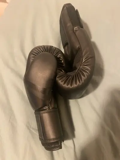 Guantes de Boxeo ZTTY Negros para Entrenamiento - miniatura 3