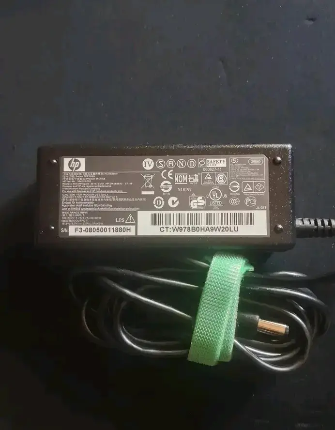 Cargador HP para laptop 18.5v