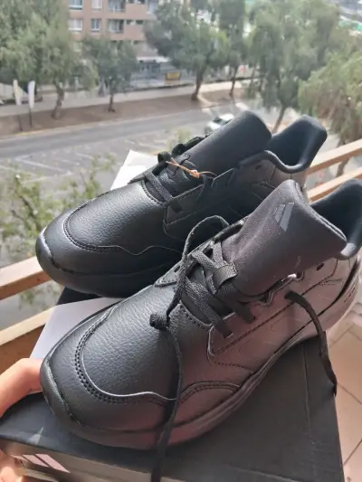 Zapatillas deportivas negras para hombre Adidas - miniatura 2