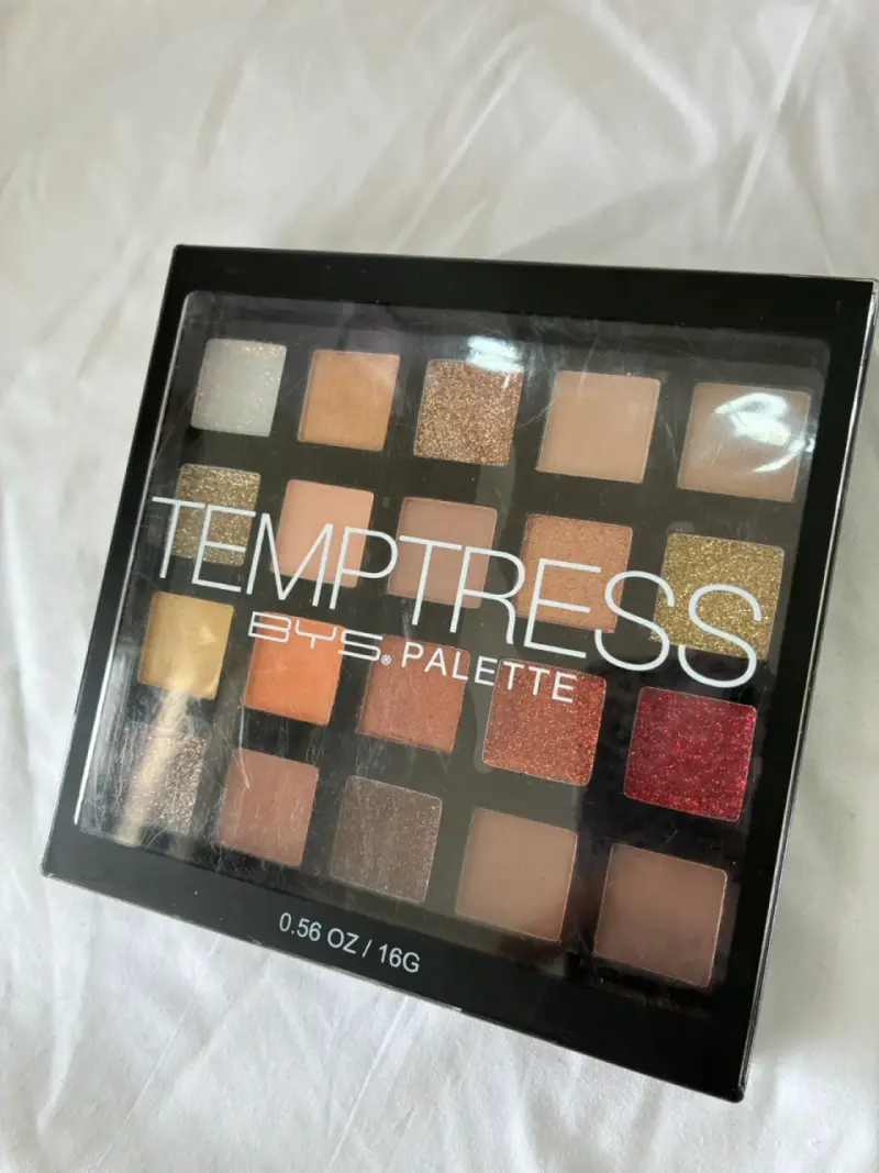 Paleta de Sombras BYS Temptress 16 Colores