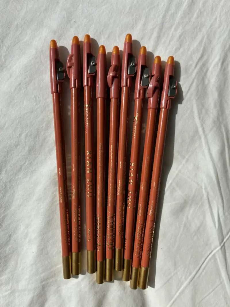 Set de Lápices Delineadores de Labios Impermeables - 2