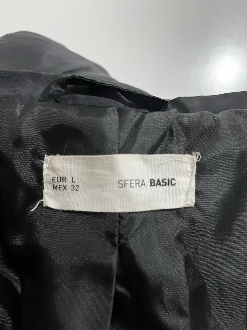 Chaqueta acolchada negra Sfera Basic para mujer - 2