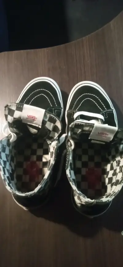 Zapatillas Vans negras con diseño a cuadros - miniatura 4