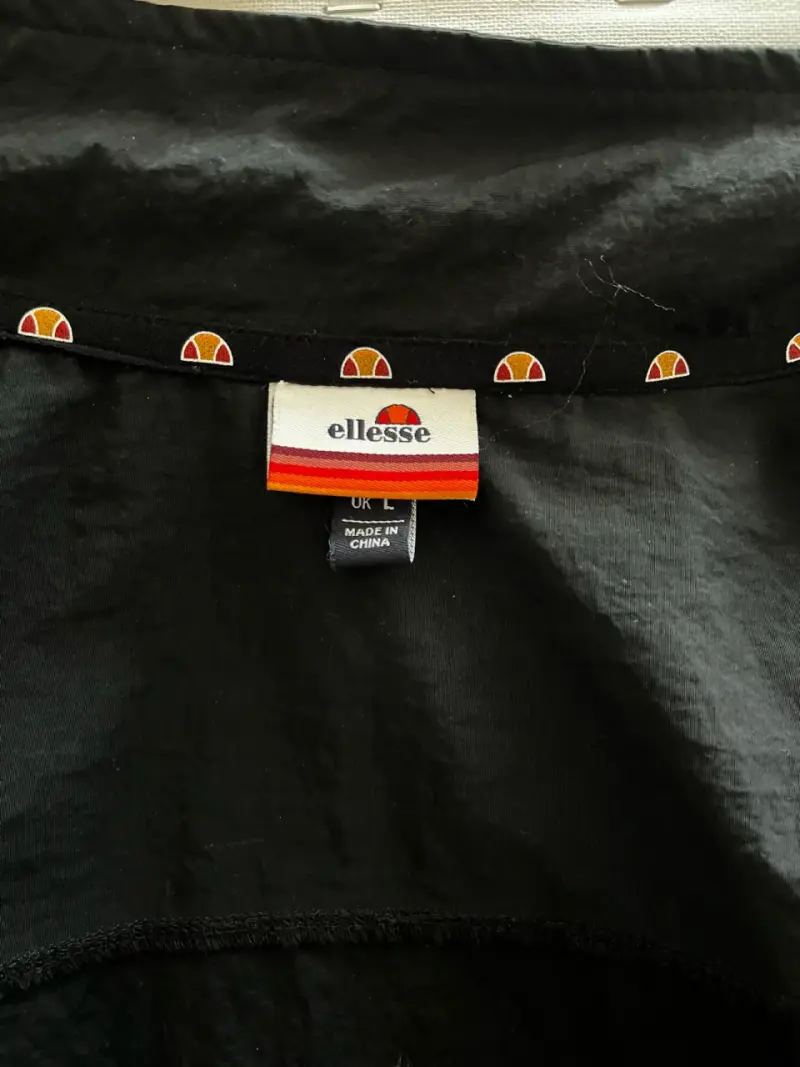 Chaqueta cortaviento negra Ellesse para mujer - 2