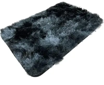 Alfombra peluda de felpa para sala o dormitorio - miniatura 3