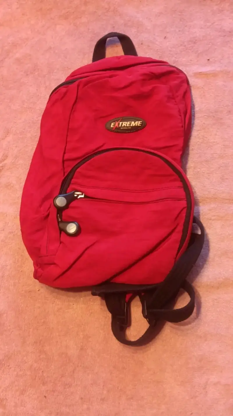 Mochila roja Extreme para actividades al aire libre