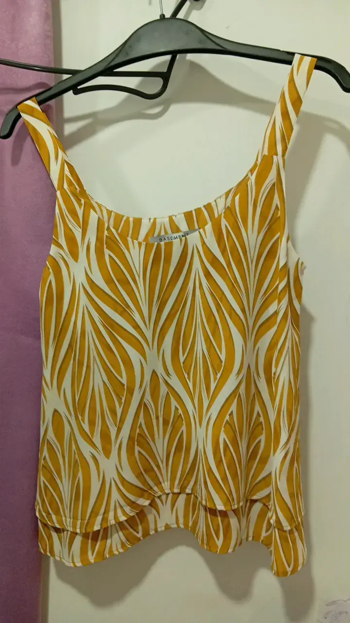 Blusa sin mangas estampada Basement - 2
