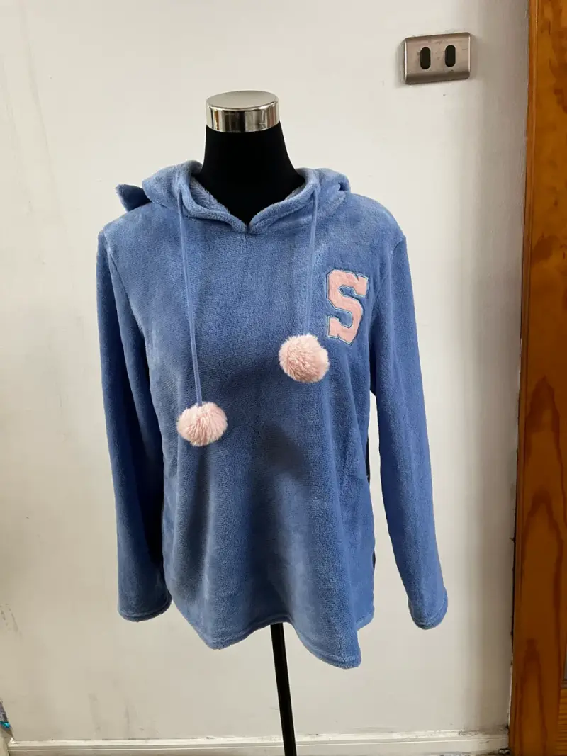 Polerón Disney Stitch azul con capucha - 2