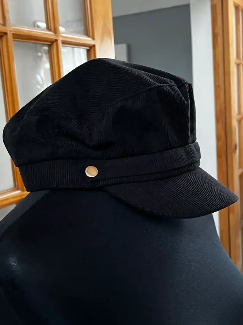 Gorra negra de pana estilo marinero - 2