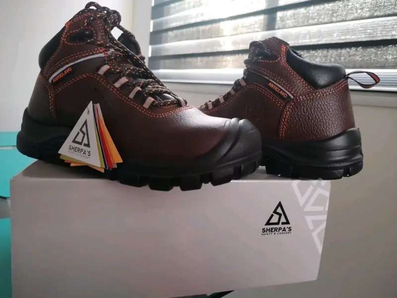 Botas de seguridad Sherpa's café talla 35 - 2
