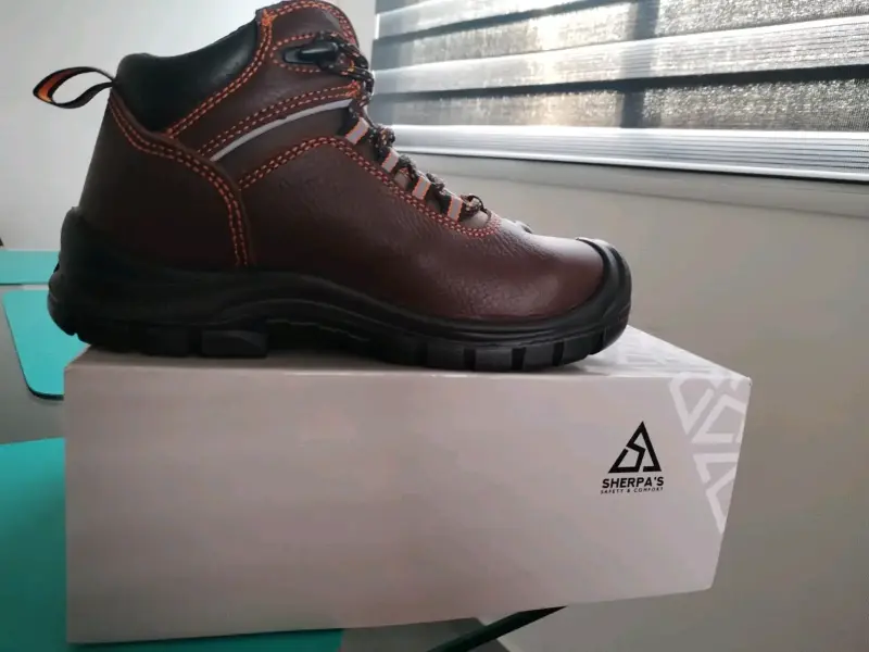 Botas de seguridad Sherpa's café talla 35 - 3