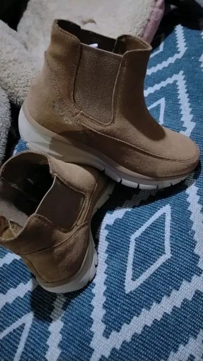 Jeans y botines - miniatura 1