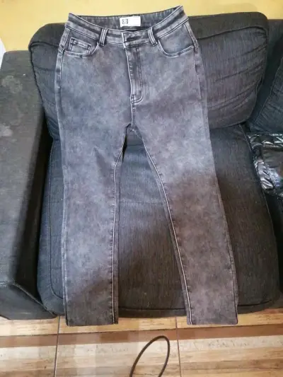 Jeans y botines - miniatura 2