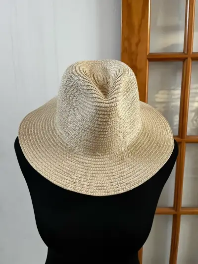 Sombrero de paja estilo fedora beige - miniatura 1