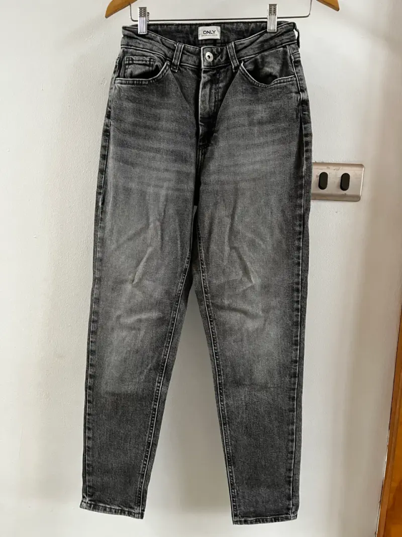Jeans gris mujer marca Only talla 32
