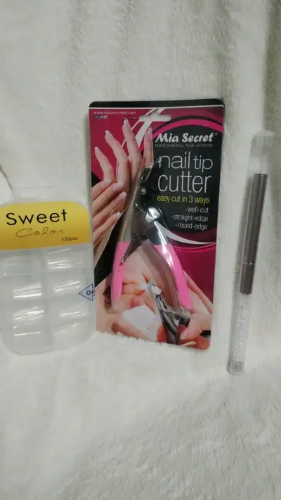 Set de herramientas para uñas Mia Secret - miniatura 1