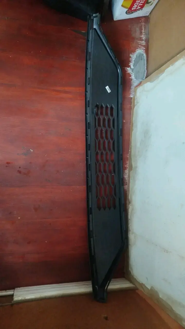 Parrilla delantera negra para auto - 2