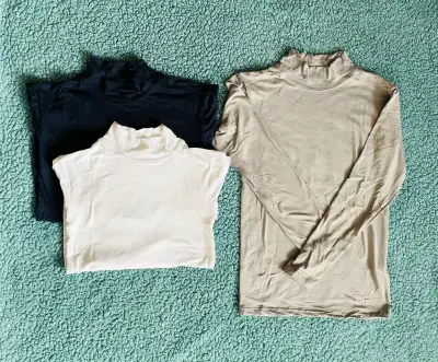 Conjunto de poleras cuello alto en varios colores - miniatura 2