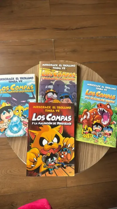 Colección de libros Los Compas de Mikecrack - miniatura 1