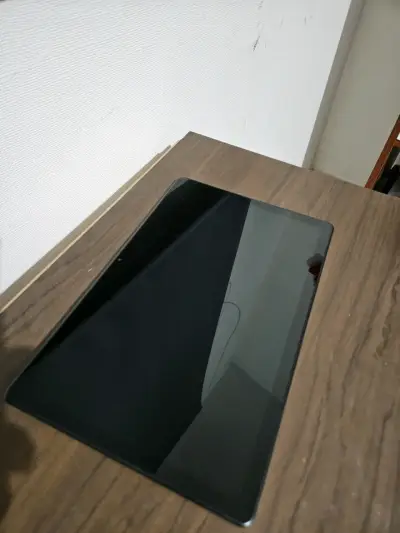 Tablet Samsung Galaxy Tab A7 en buen estado - miniatura 3