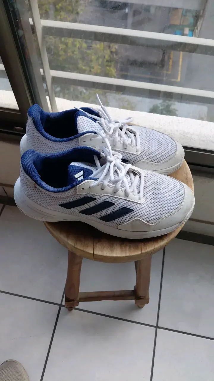 Zapatillas adidas blancas 40