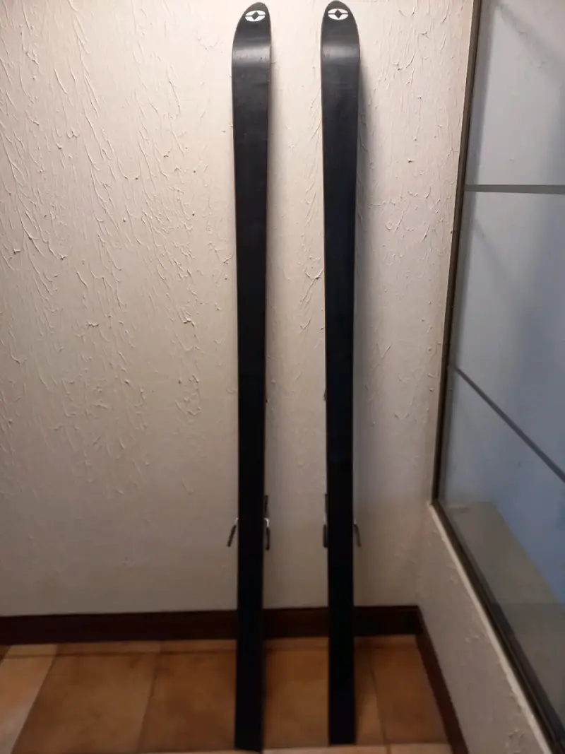 Atomic 1.60cm y olin mark v 1.85cm - 6