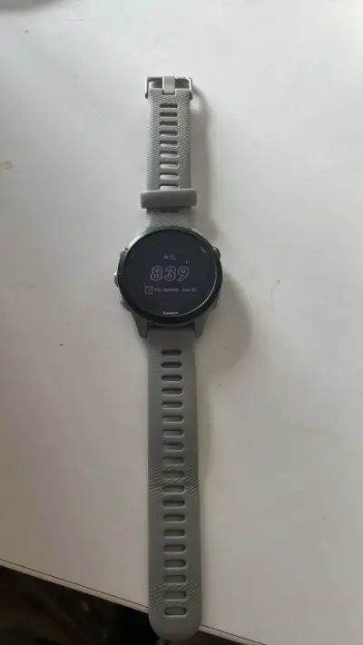 Reloj inteligente Garmin Forerunner 255S gris - miniatura 6