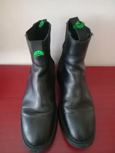 Botines de cuero negro para mujer - miniatura 1