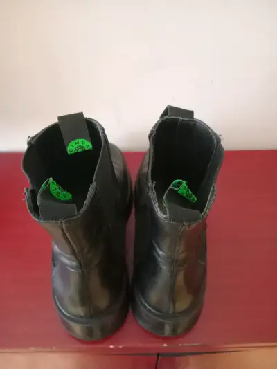 Botines de cuero negro para mujer - miniatura 3