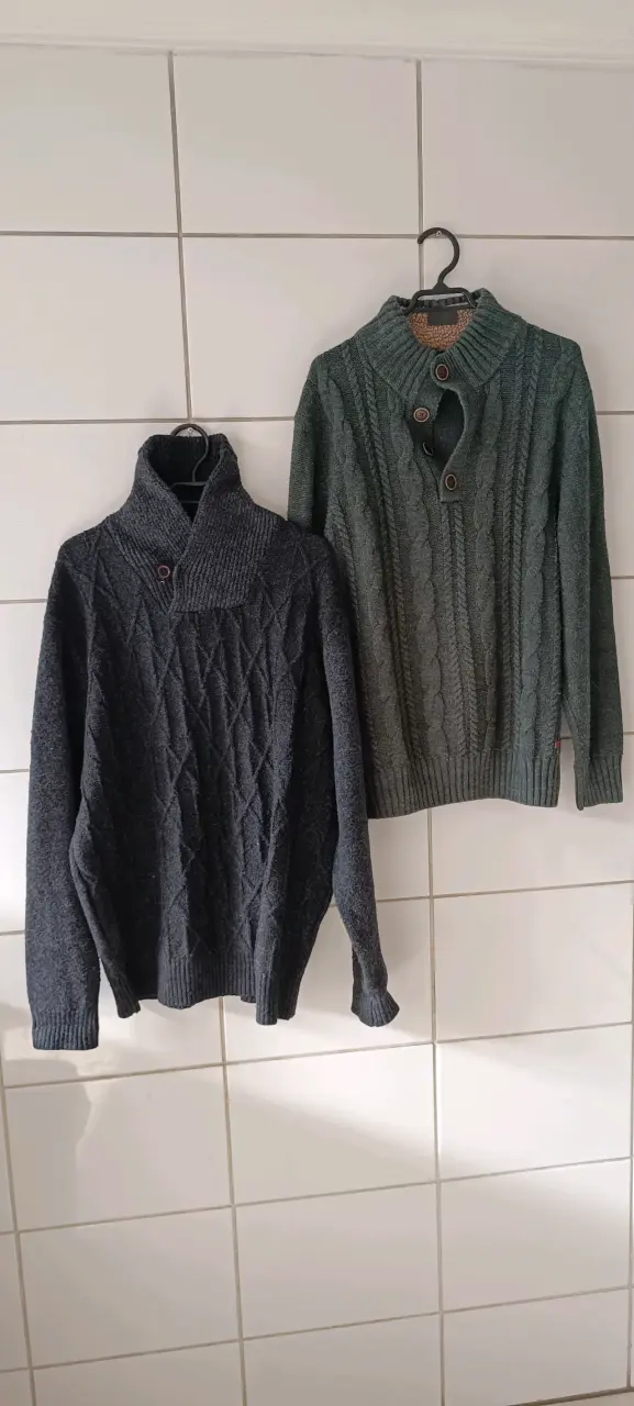 2x1 Suéteres de lana para hombre en gris y verde - 1