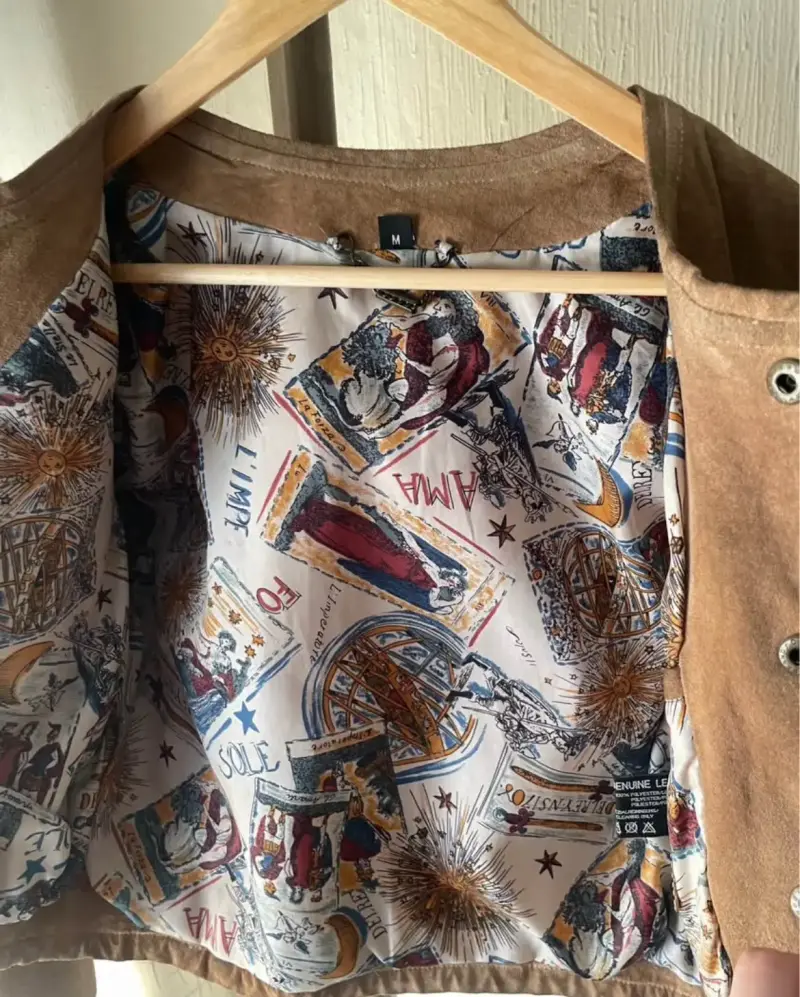 Chaqueta de cuero marrón con estampado - 3