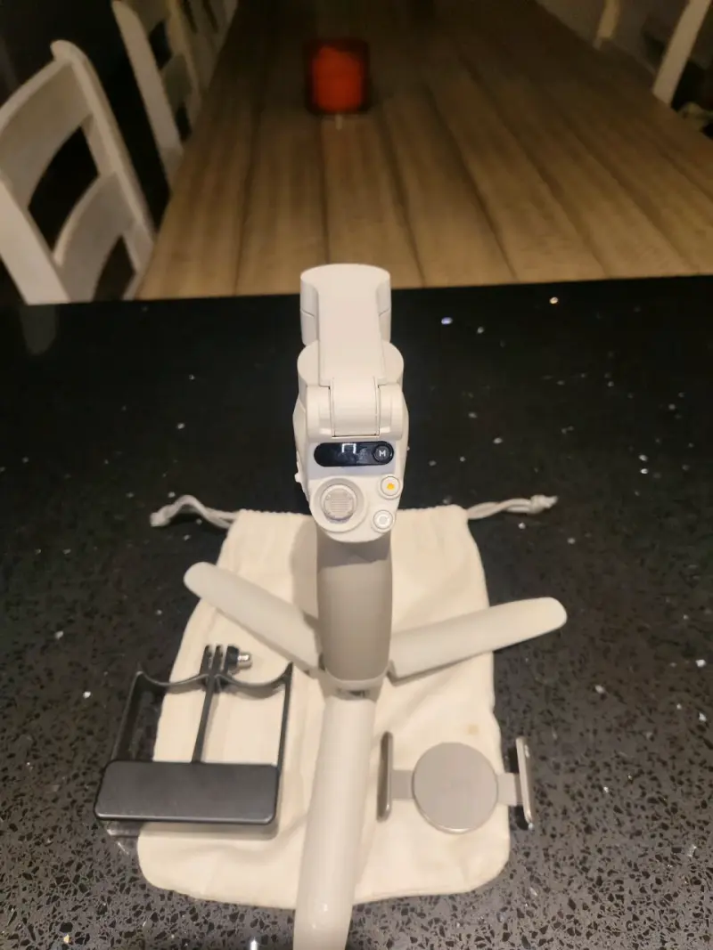 Estabilizador DJI Om 4 se para smartphone - 3